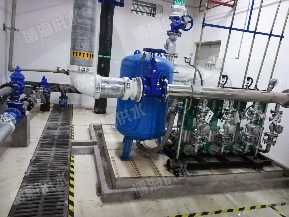 ���ö��ι�ˮ�O(sh��)��S�o(h��)�������L(zh��ng)�O(sh��)��ʹ������